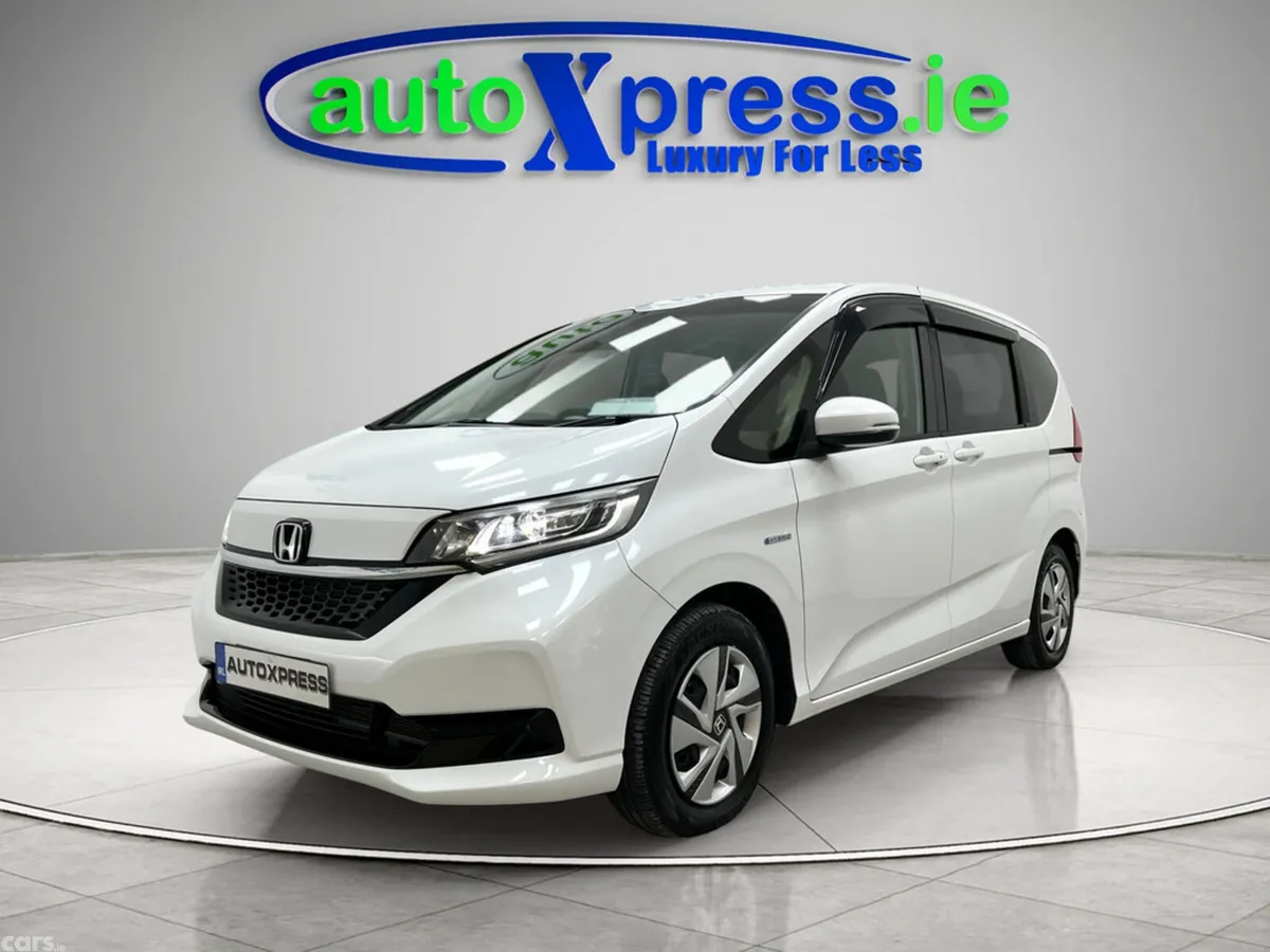 Honda Freed MPV, Petrol Hybrid, 2019, White