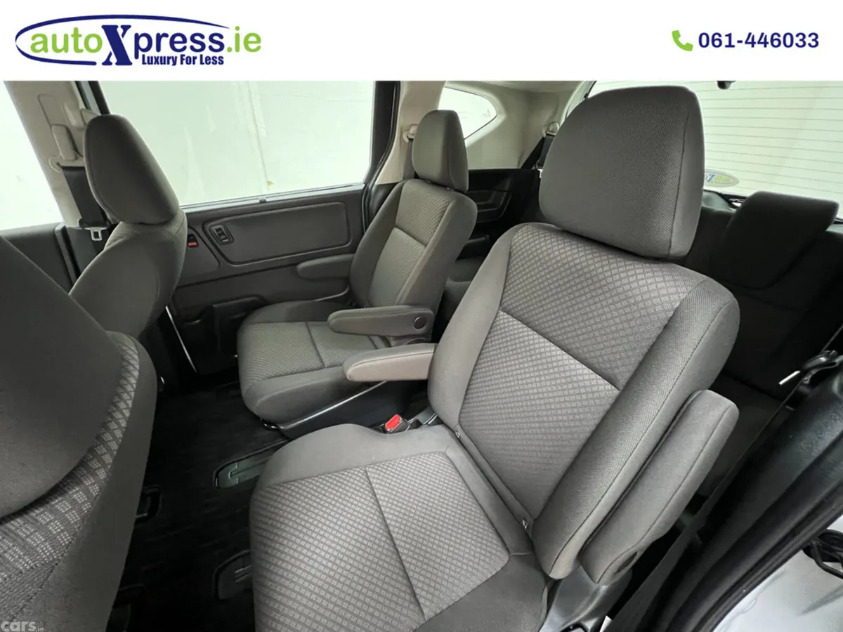 Honda Freed MPV, Petrol Hybrid, 2019, White