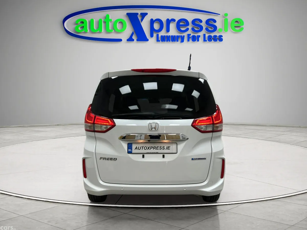 Honda Freed MPV, Petrol Hybrid, 2019, White