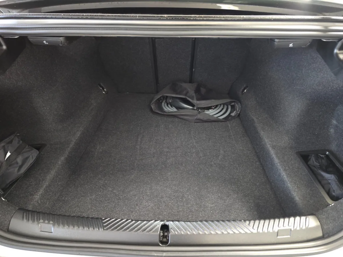BMW 5-Series Saloon, Petrol Plug-in Hybrid, 2025, Grey