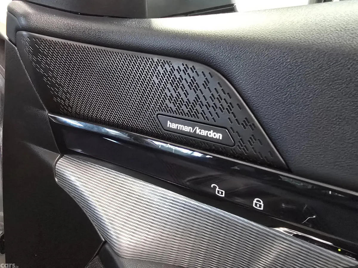 BMW 5-Series Saloon, Petrol Plug-in Hybrid, 2025, Grey