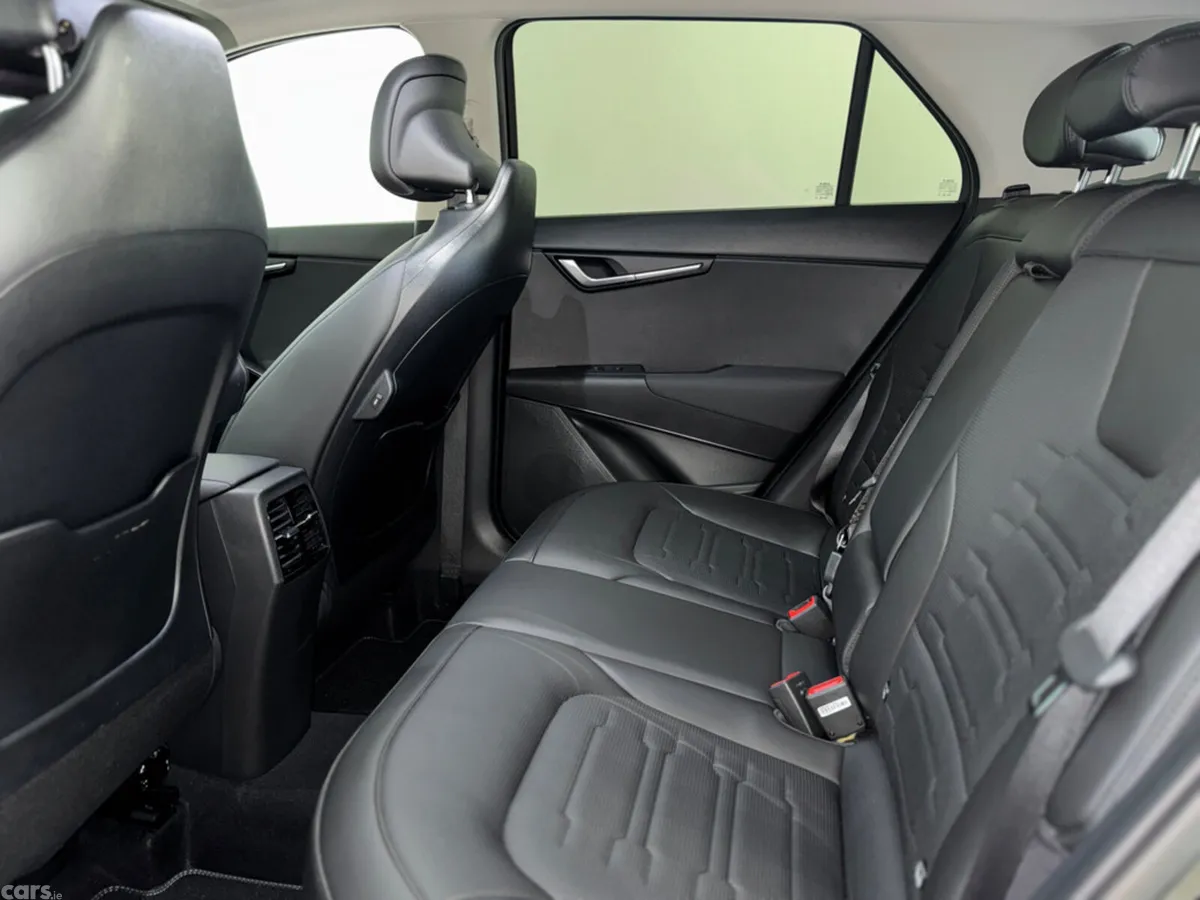 Kia Niro MPV, Petrol Plug-in Hybrid, 2026, Black
