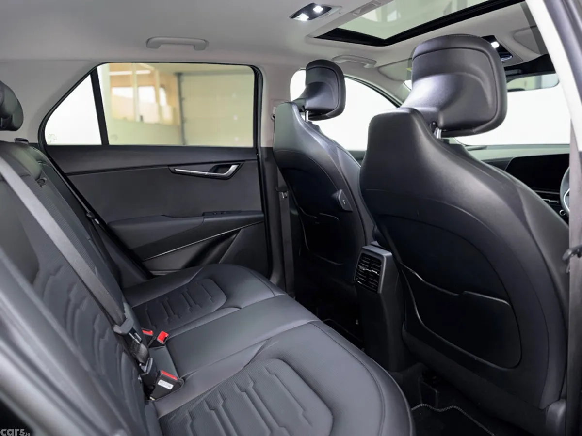 Kia Niro MPV, Petrol Plug-in Hybrid, 2026, Black