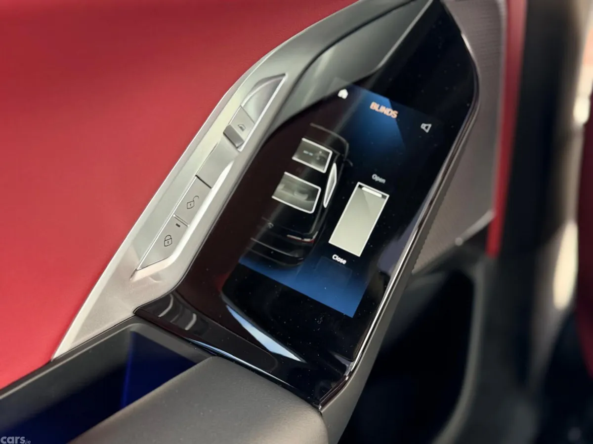 BMW i7 Saloon, Electric, 2025, Grey