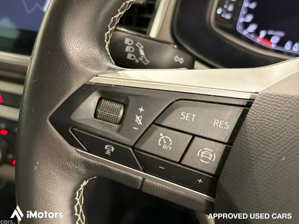 SEAT Ateca SUV, Petrol, 2023, Blue