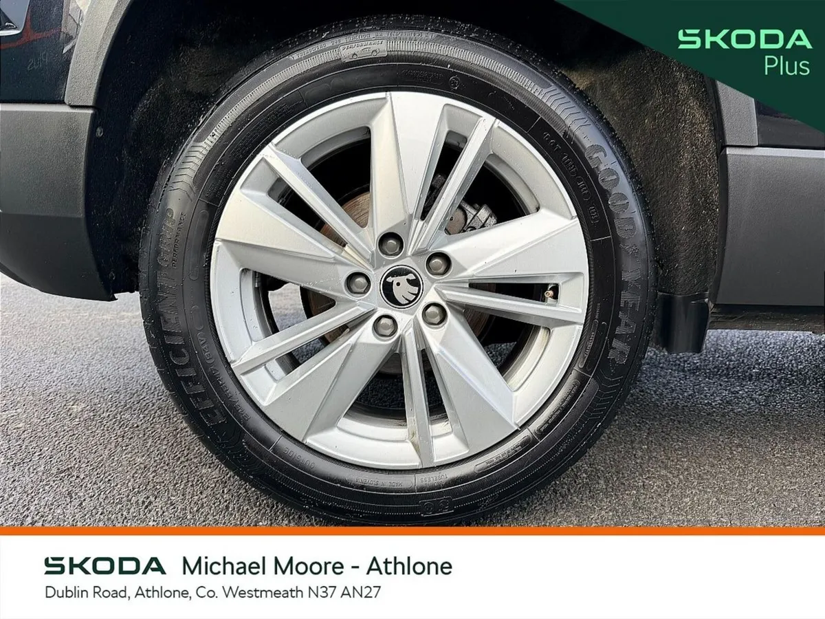 Skoda Karoq Estate, Petrol, 2026, Black