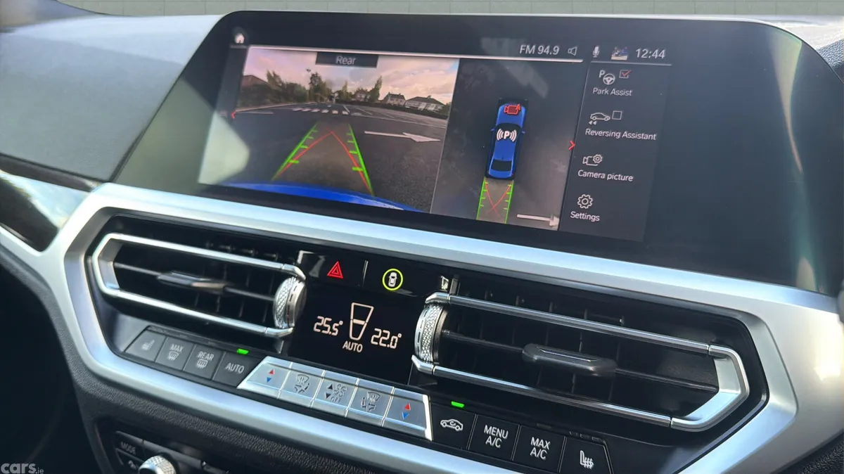 BMW 3-Series Saloon, Diesel, 2021, Blue