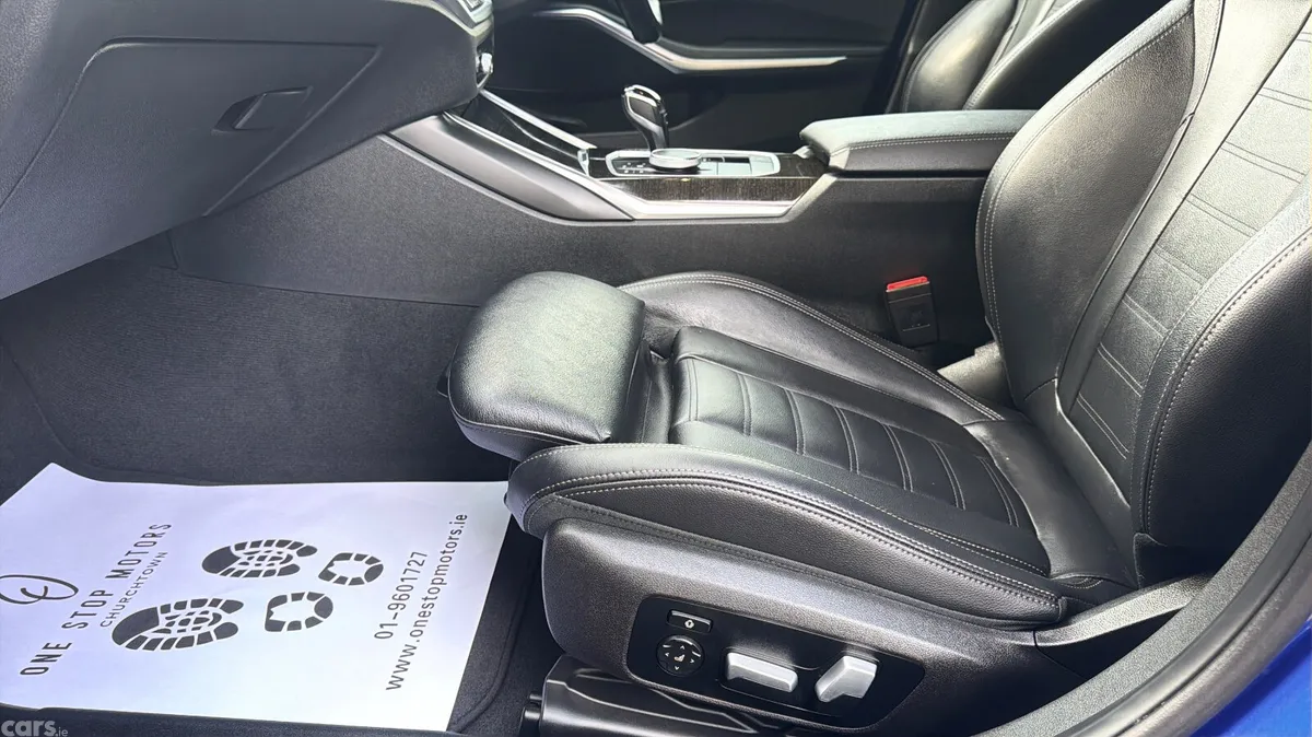 BMW 3-Series Saloon, Diesel, 2021, Blue