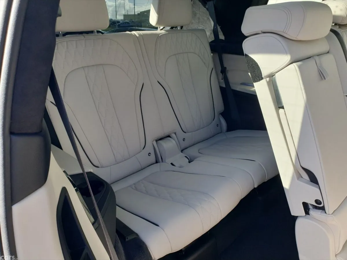 BMW X7 Hatchback, Diesel, 2024, Black