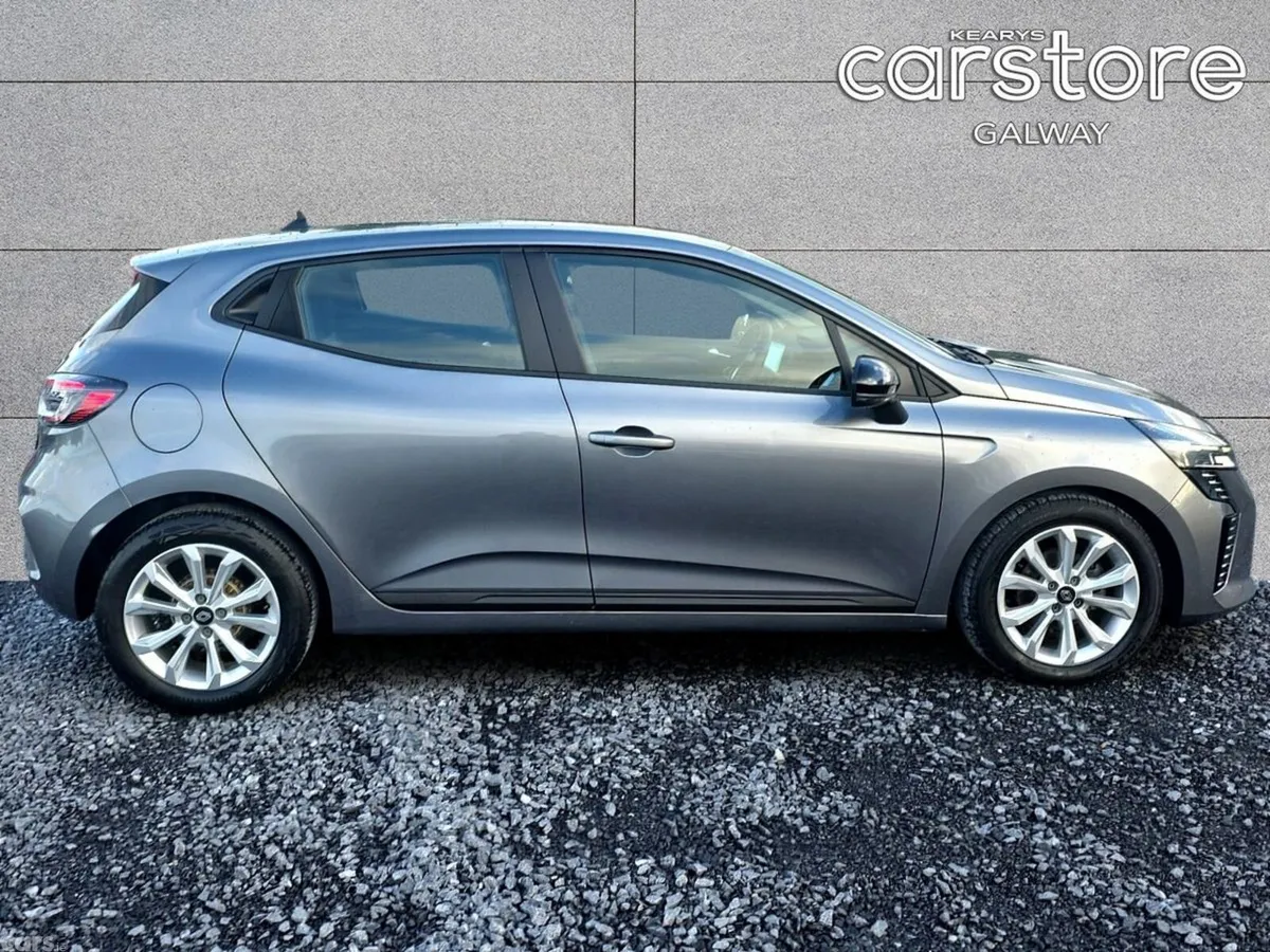 Renault Clio Hatchback, Petrol, 2024, Grey