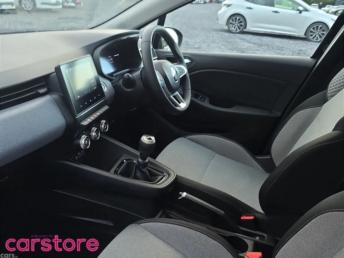 Renault Clio Hatchback, Petrol, 2024, Black