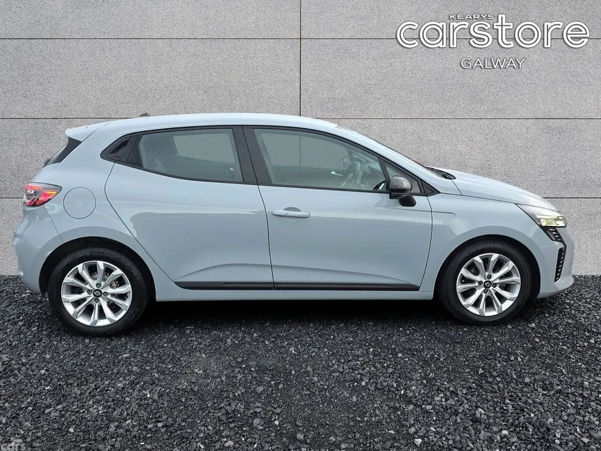 Renault Clio Hatchback, Petrol, 2024, Grey