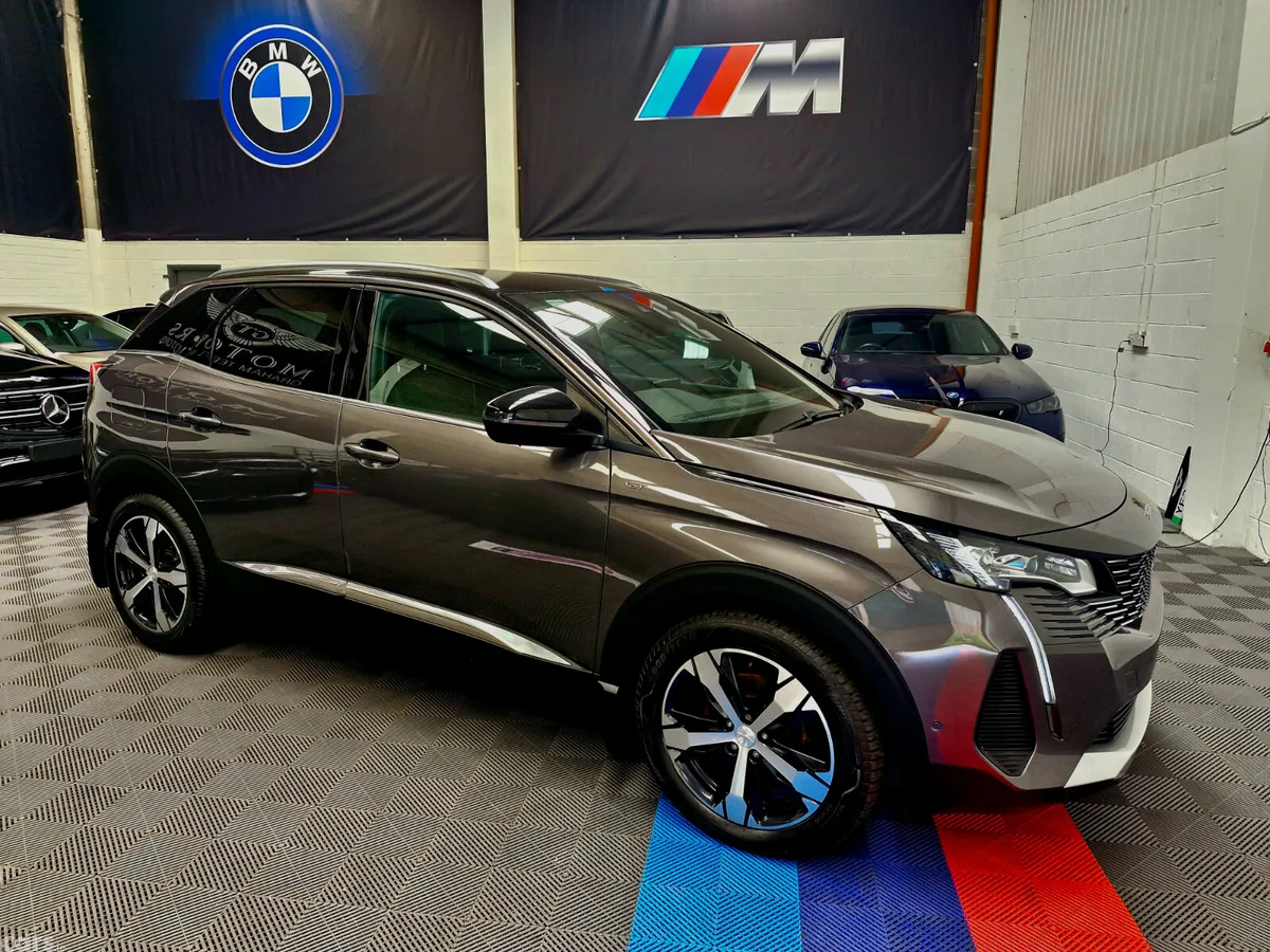 Peugeot 3008 MPV, Diesel, 2024, Grey