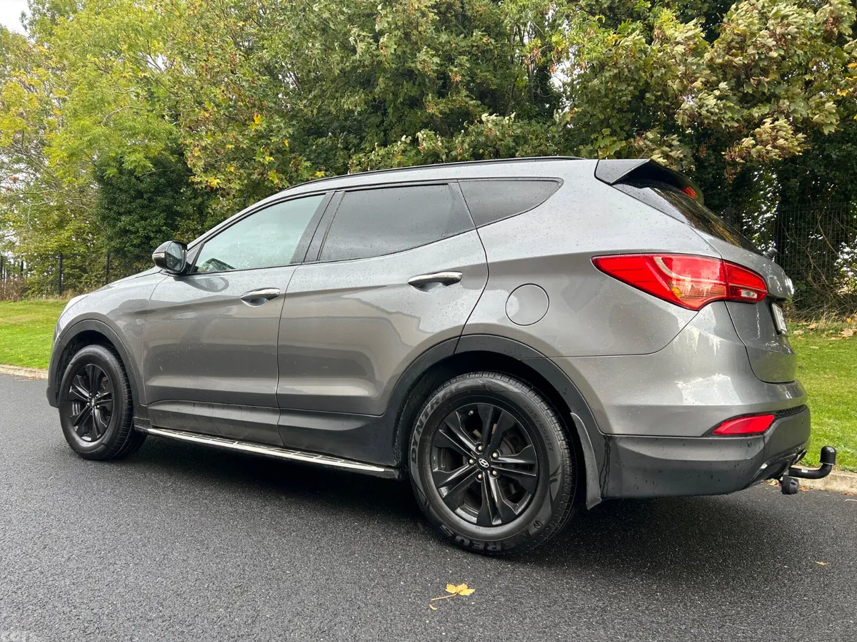 Hyundai Santa Fe SUV, Diesel, 2014, Silver