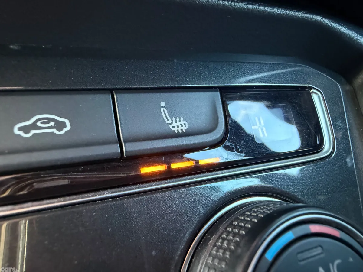 Volkswagen Tiguan SUV, Diesel, 2018, Black