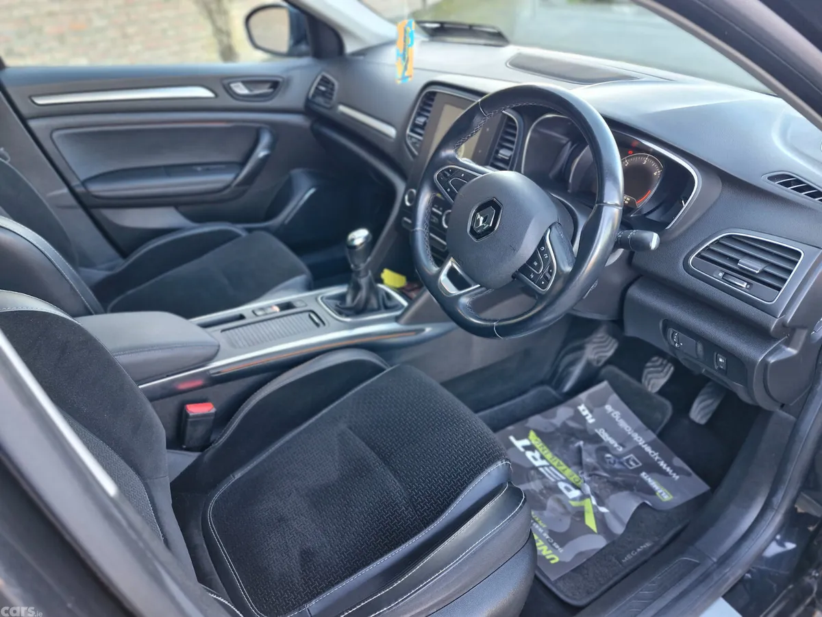 Renault Megane Saloon, Diesel, 2017, Black
