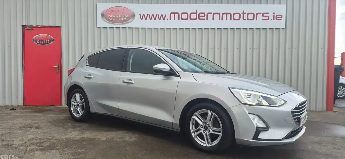 Ford Focus Hatchback, Diesel, 2019, Silver