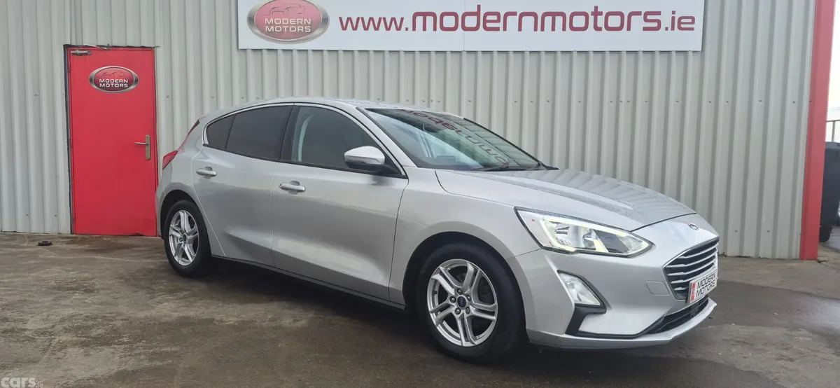 Ford Focus Hatchback, Diesel, 2019, Silver