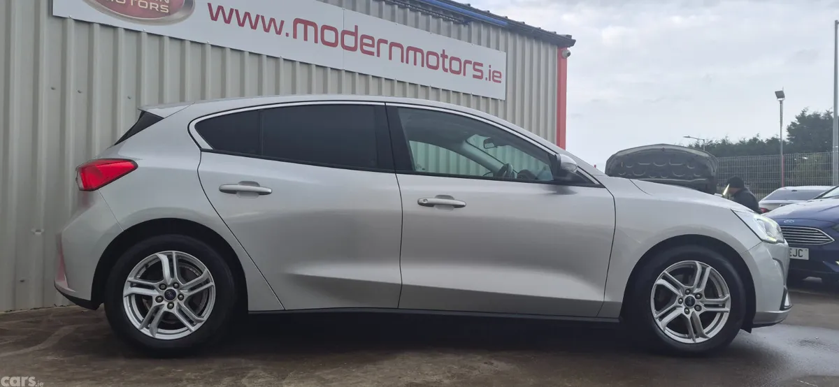 Ford Focus Hatchback, Diesel, 2019, Silver
