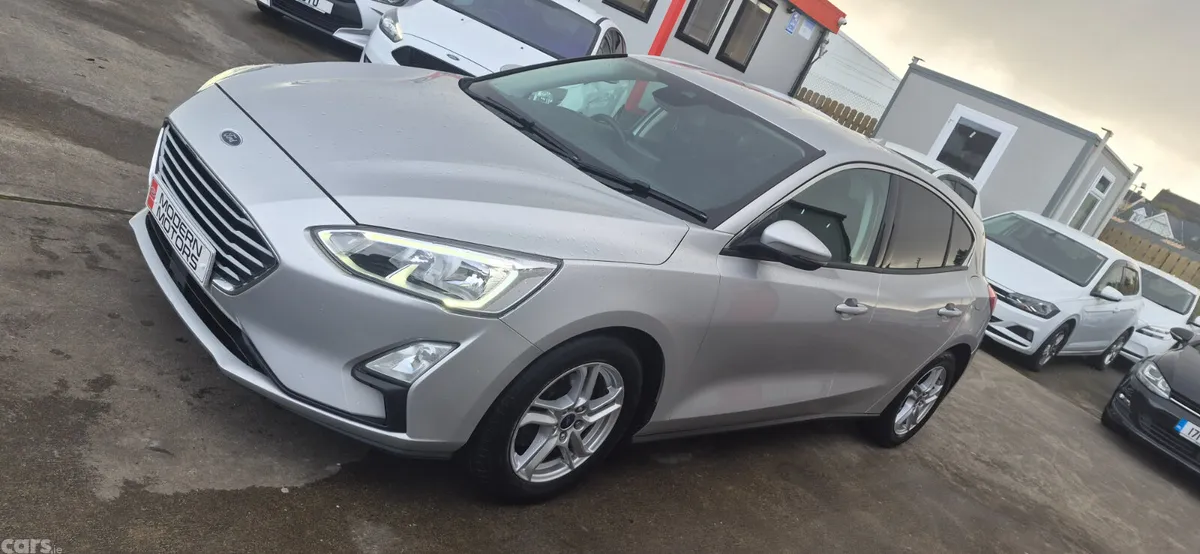 Ford Focus Hatchback, Diesel, 2019, Silver