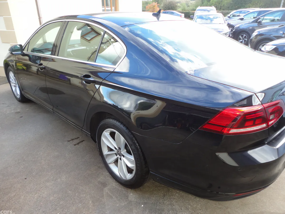 Volkswagen Passat Saloon, Diesel, 2020, Black