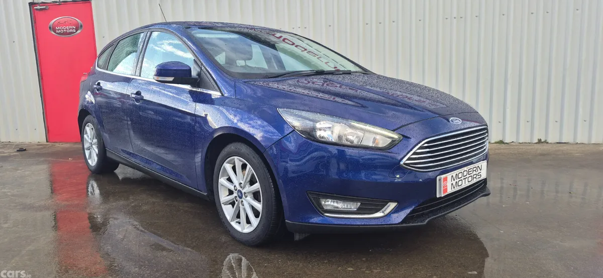 Ford Focus Hatchback, Diesel, 2017, Blue