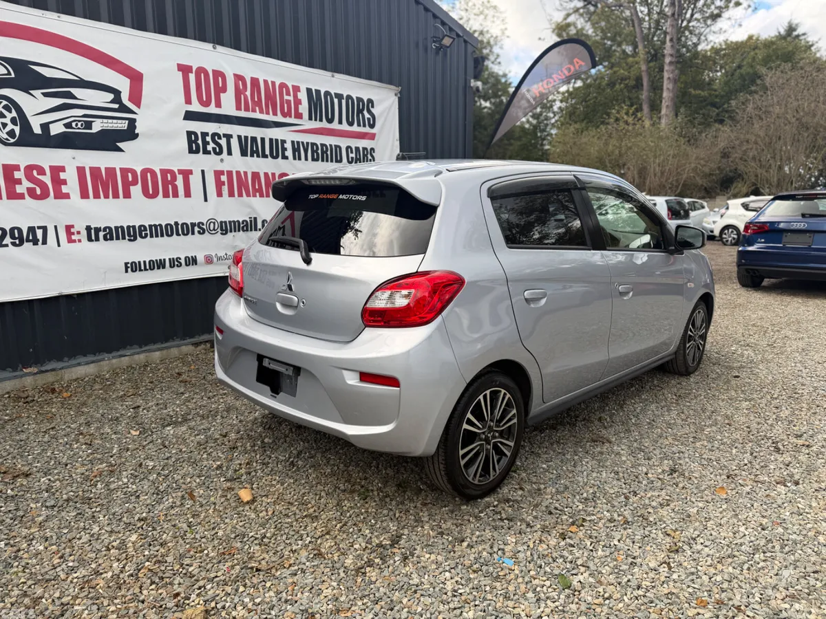 Mitsubishi Mirage Hatchback, Petrol, 2017, Silver