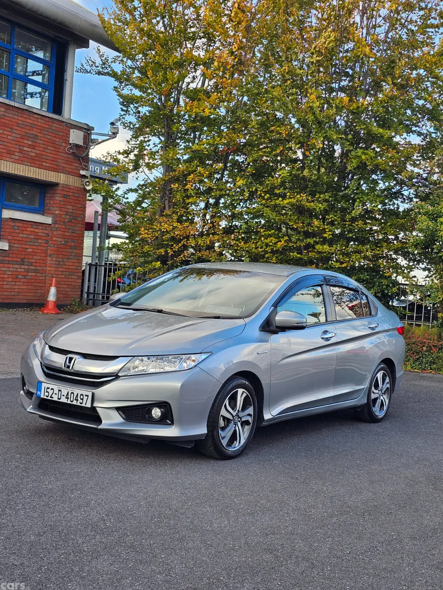 Honda Grace Saloon, Petrol Hybrid, 2015, Grey