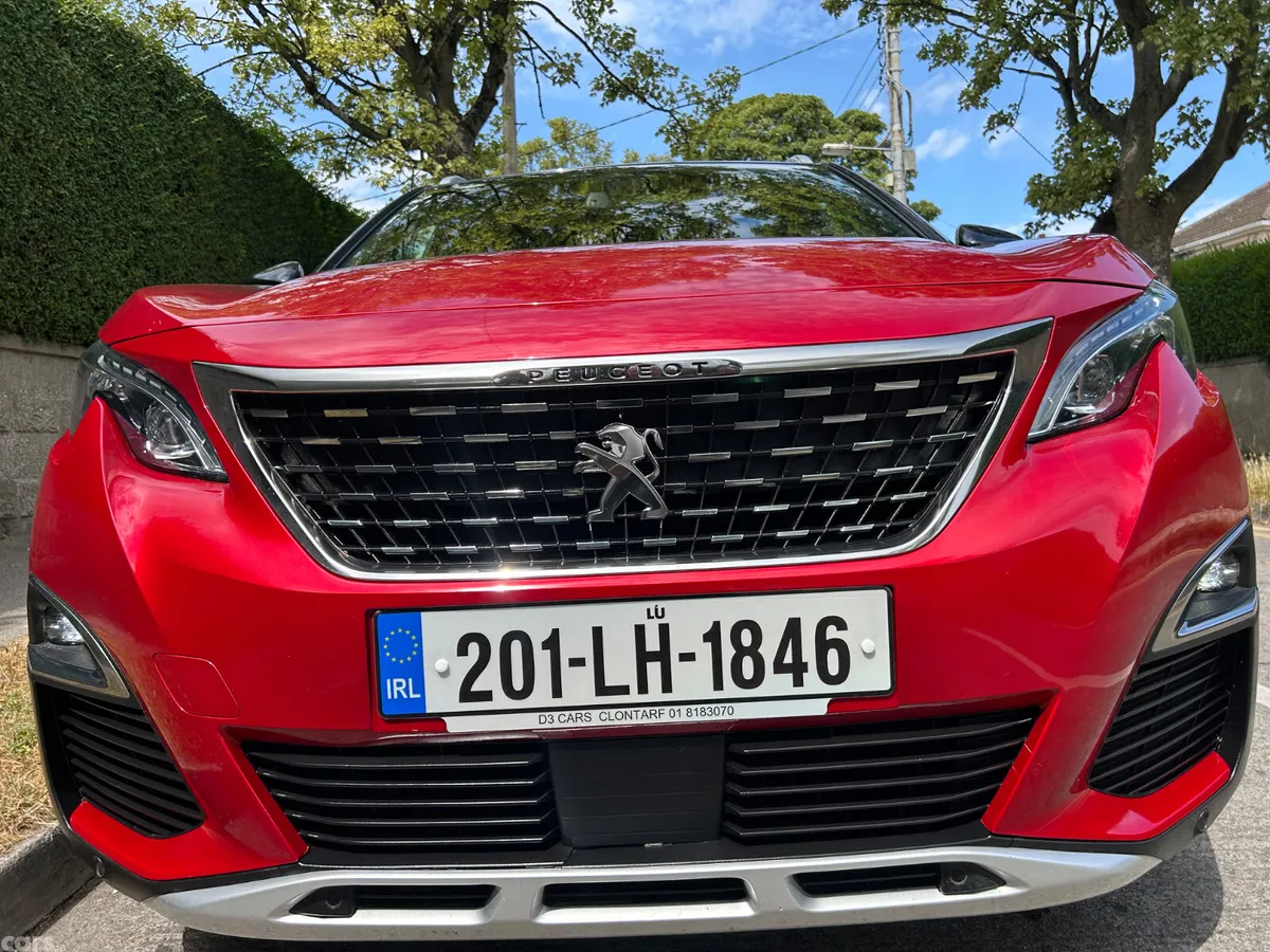 Peugeot 3008 Hatchback, Petrol, 2020, Red