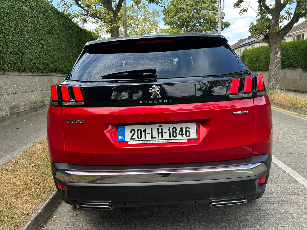 Peugeot 3008 Hatchback, Petrol, 2020, Red
