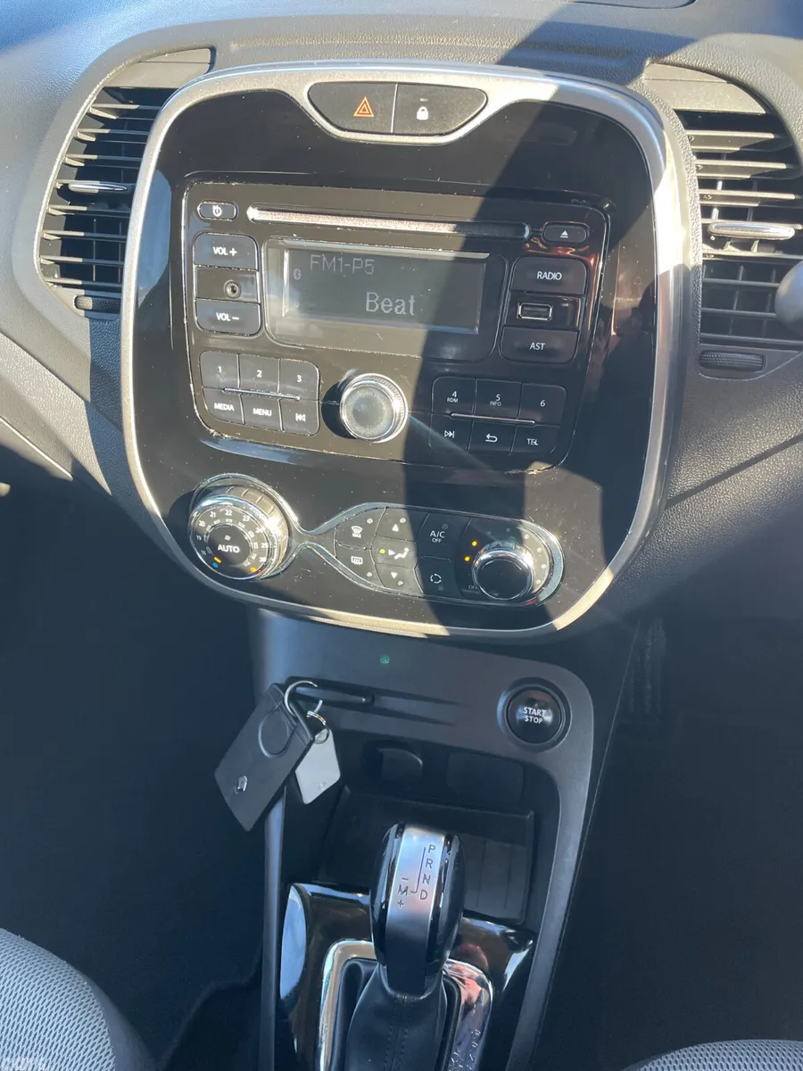 Renault Captur Hatchback, Diesel, 2017, Blue
