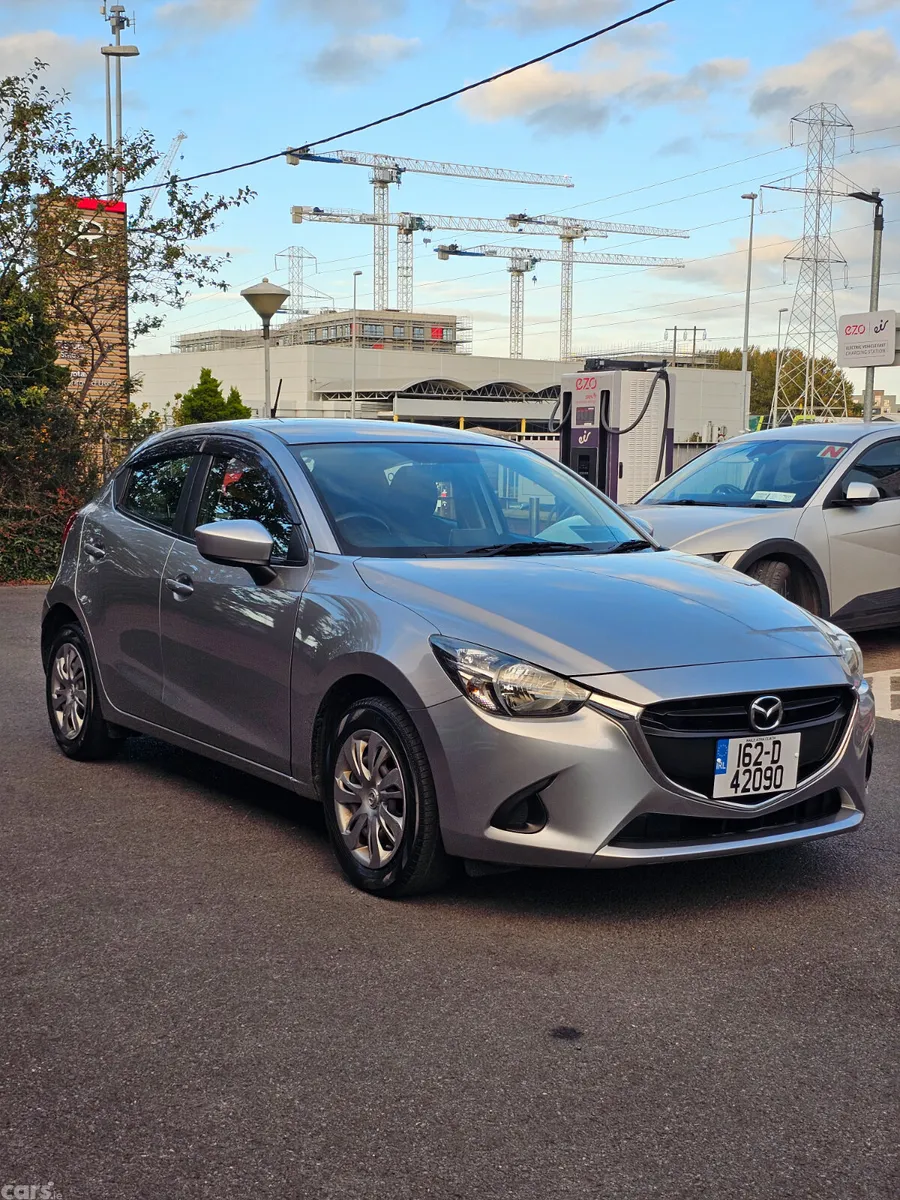 Mazda Demio MPV, Petrol, 2016, Silver