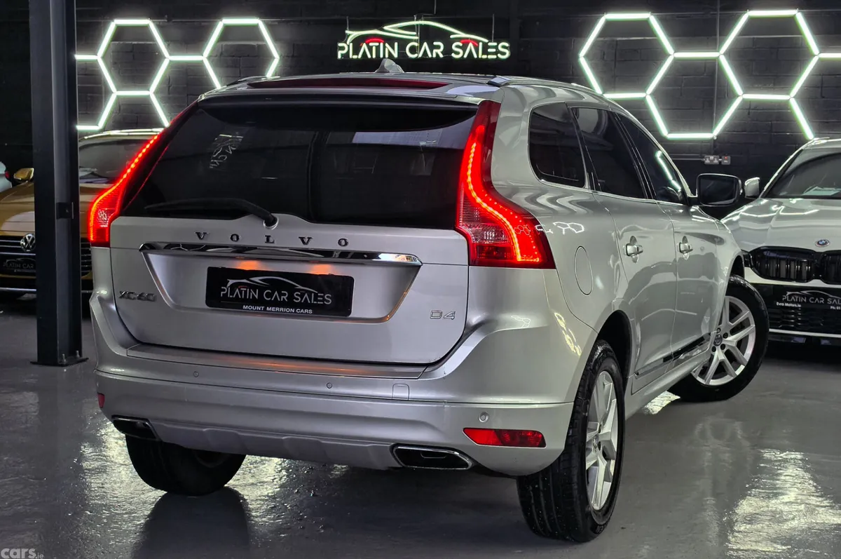Volvo XC60 SUV, Diesel, 2016, Silver