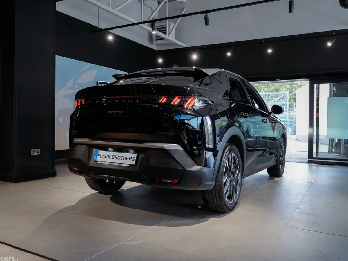 Peugeot 3008 MPV, Petrol Hybrid, 2026, Black
