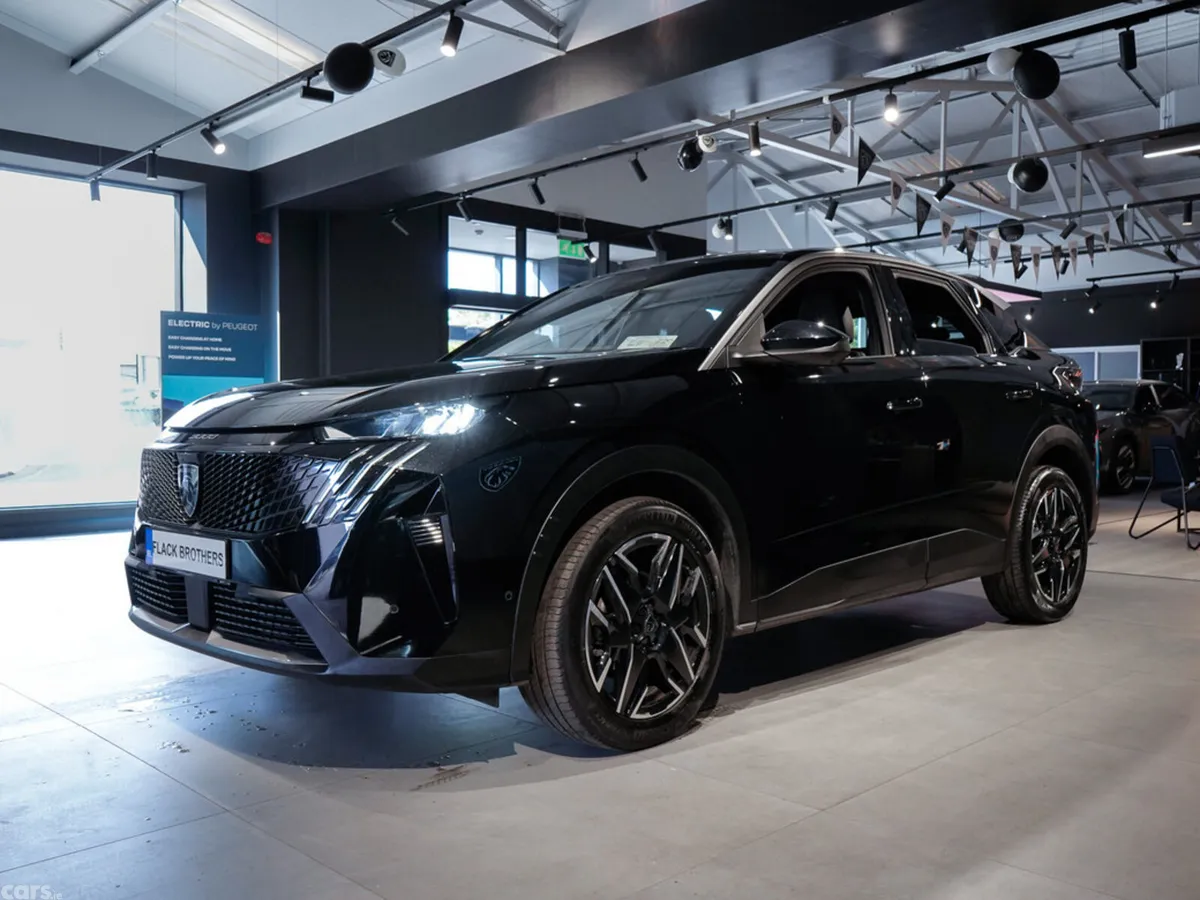 Peugeot 3008 MPV, Petrol Hybrid, 2026, Black