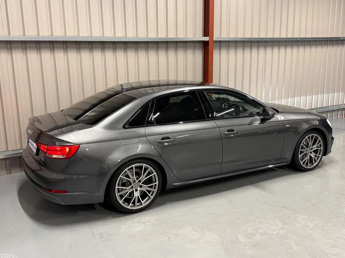 Audi A4 Saloon, Diesel, 2018, Grey
