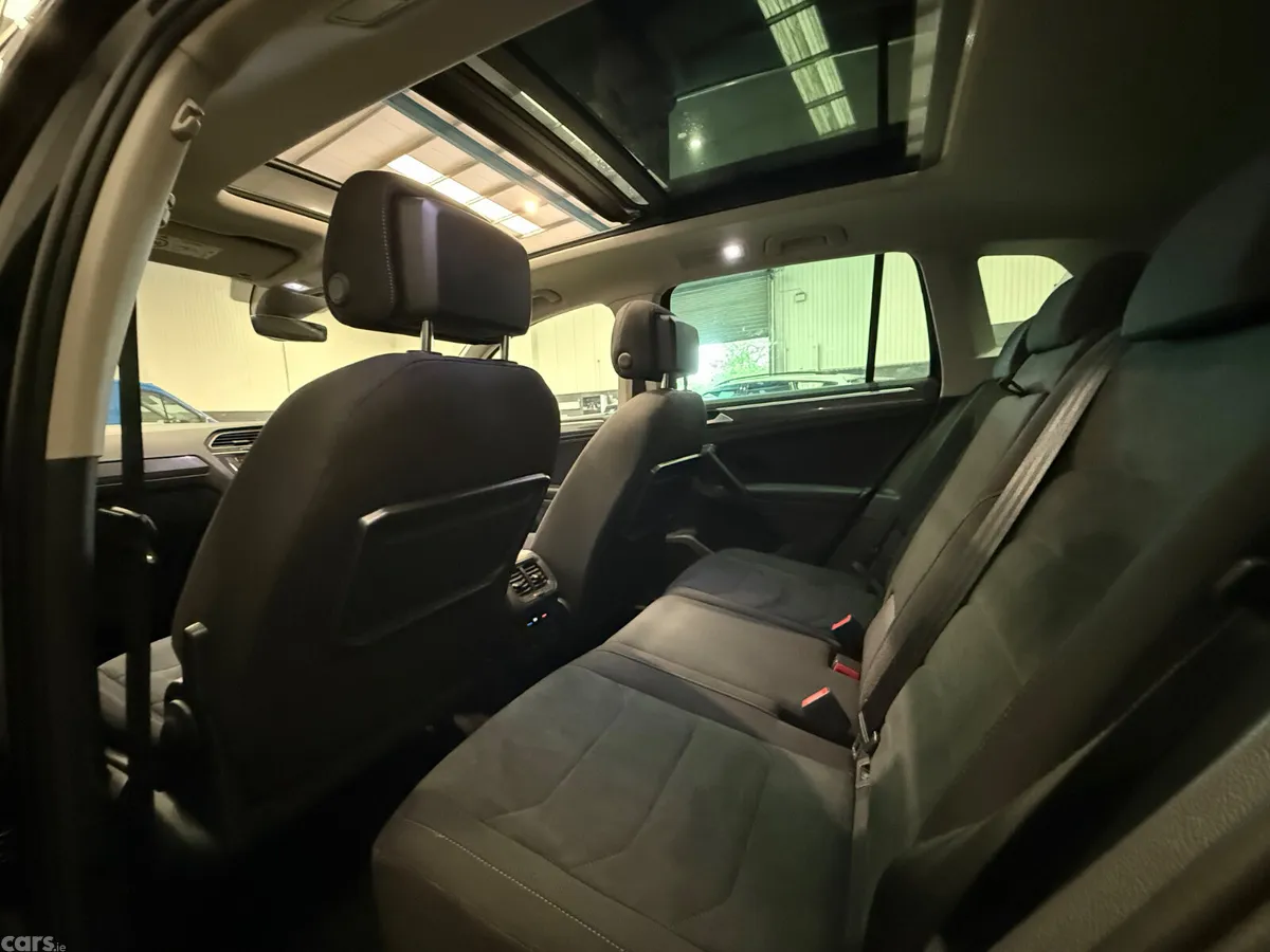 Volkswagen Tiguan SUV, Diesel, 2019, Black