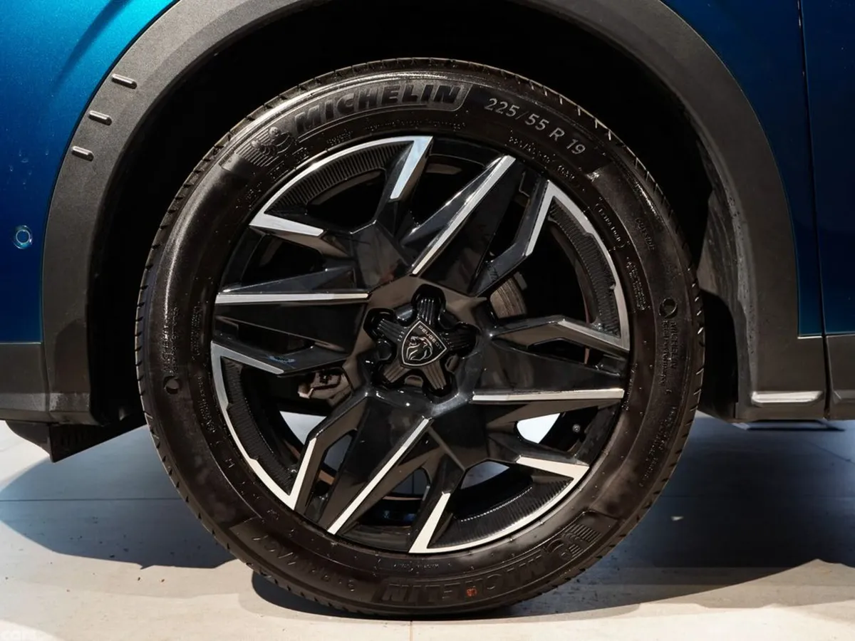 Peugeot 3008 MPV, Petrol Hybrid, 2026, Blue