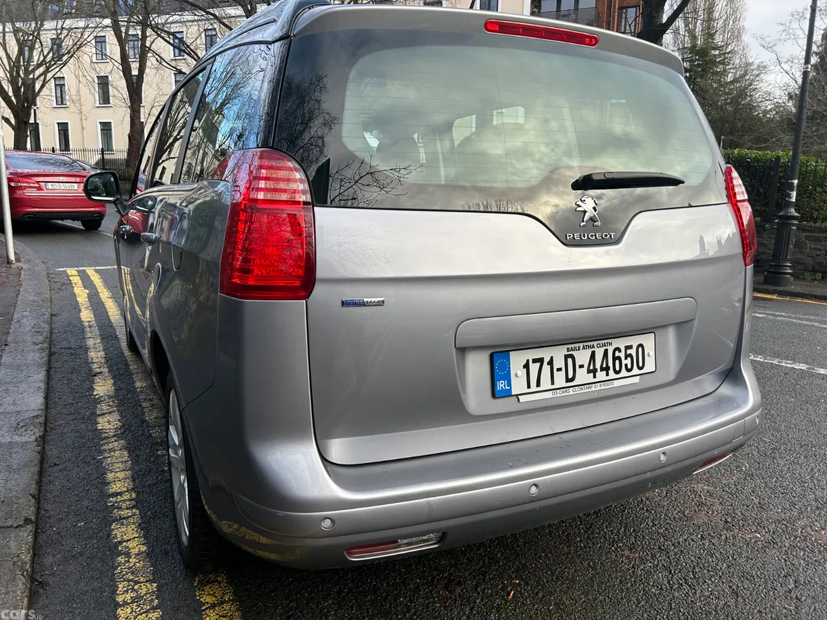 Peugeot 5008 MPV, Petrol, 2017, Grey
