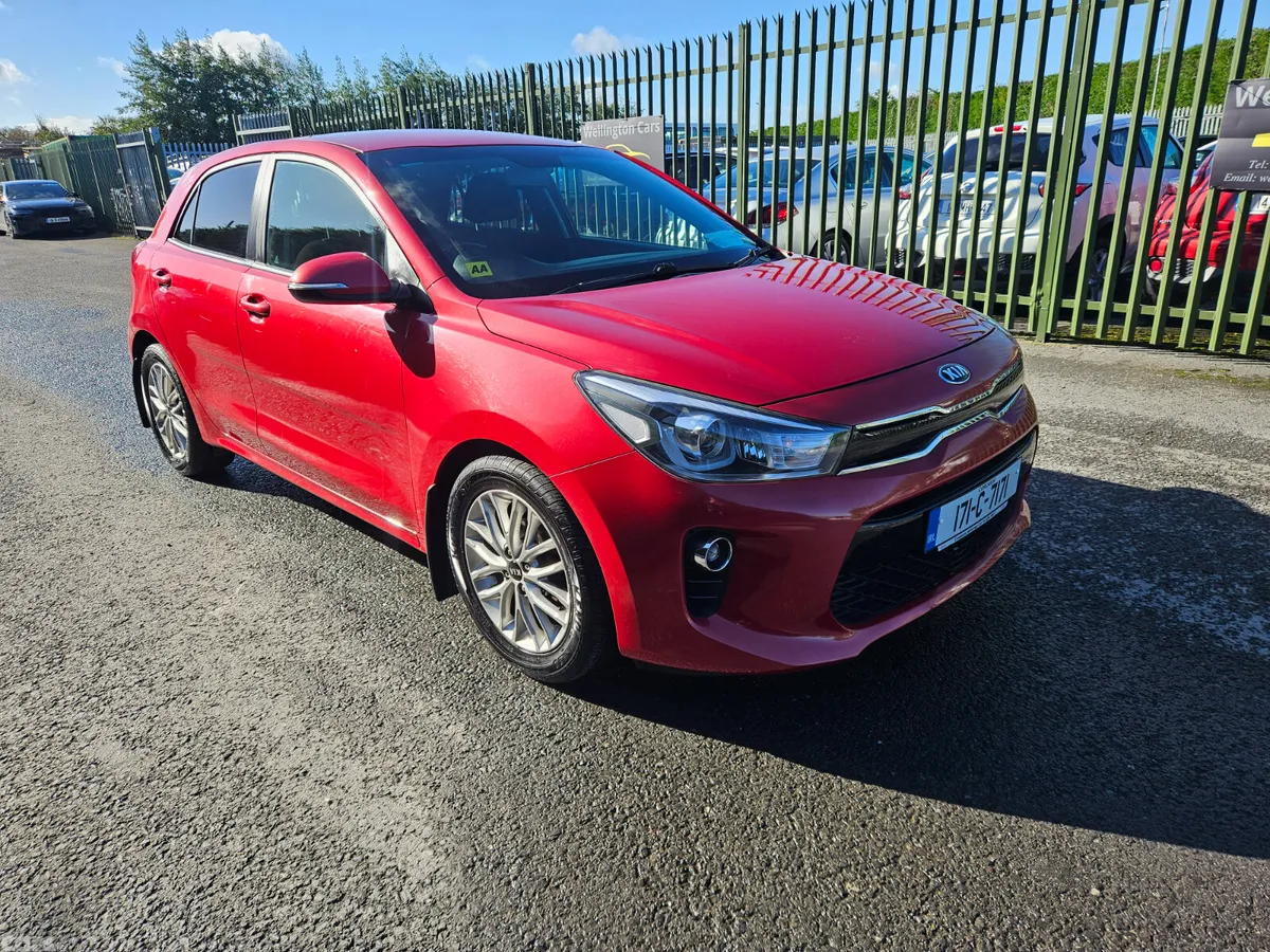 Kia Rio Hatchback, Petrol, 2017, Red
