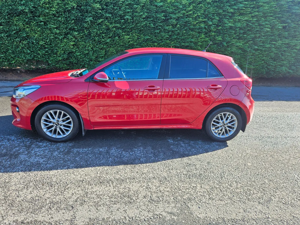 Kia Rio Hatchback, Petrol, 2017, Red