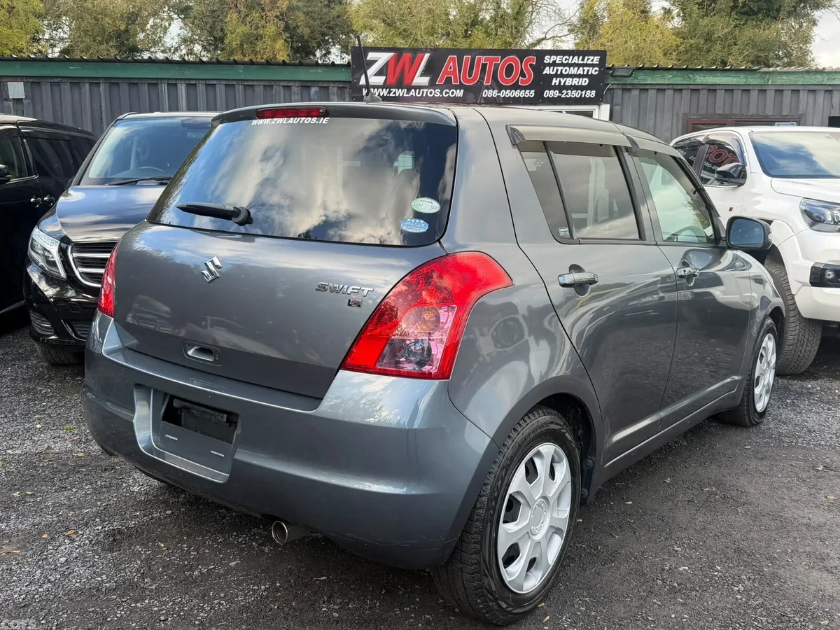 Suzuki Swift Hatchback, Petrol, 2009, Grey