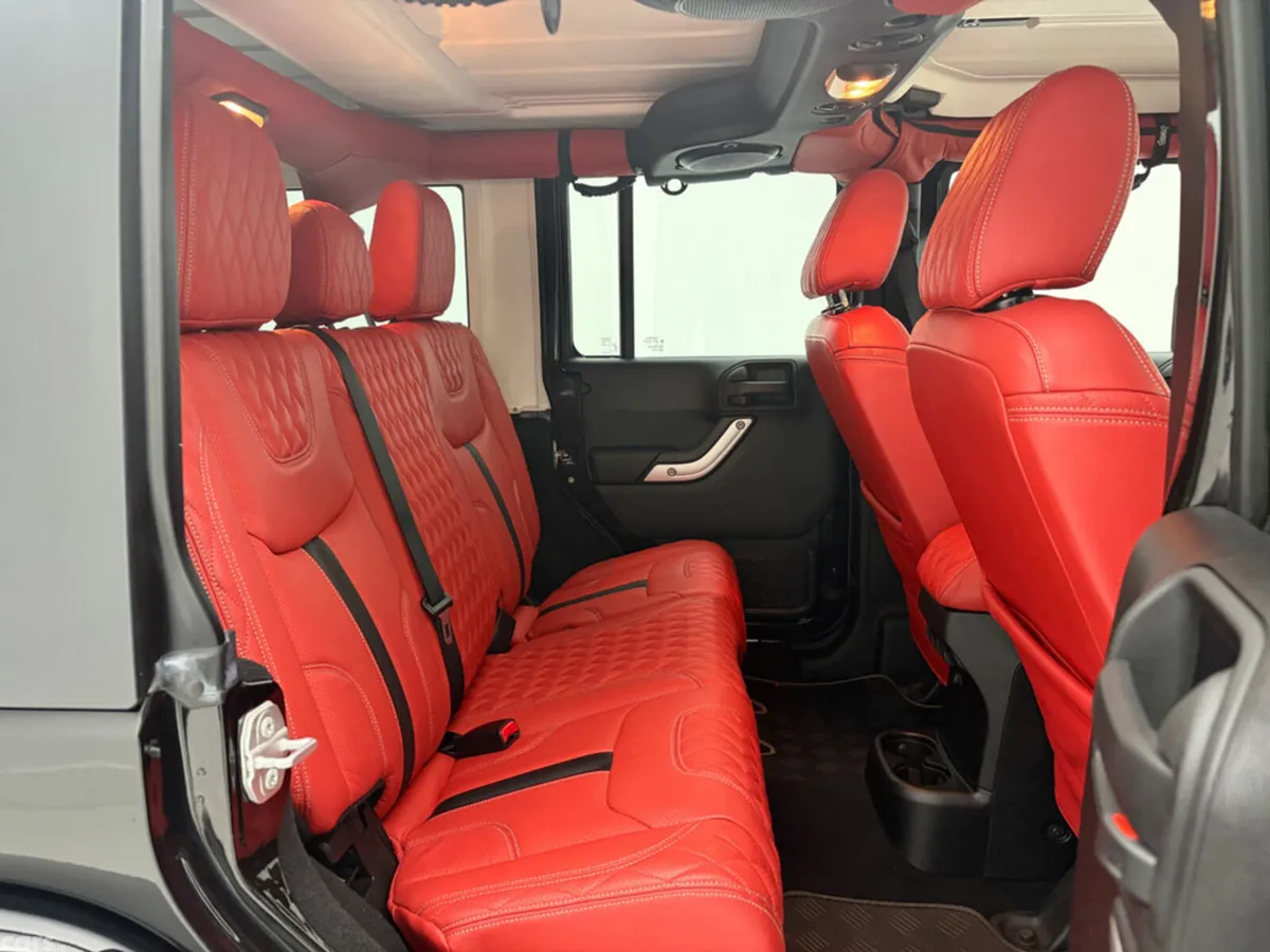 Jeep Wrangler Estate, Diesel, 2015, Black
