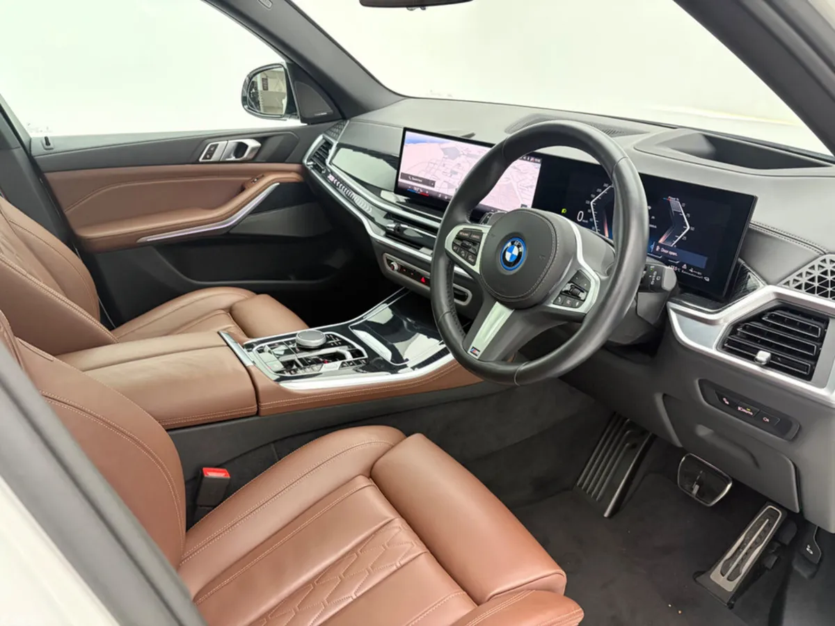 BMW X5 Estate, Petrol Plug-in Hybrid, 2023, White