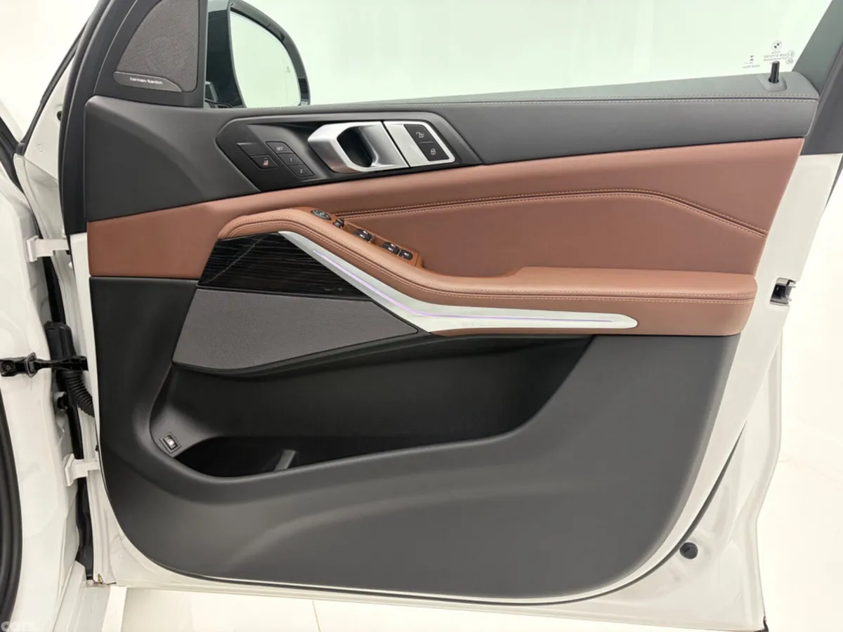 BMW X5 Estate, Petrol Plug-in Hybrid, 2023, White