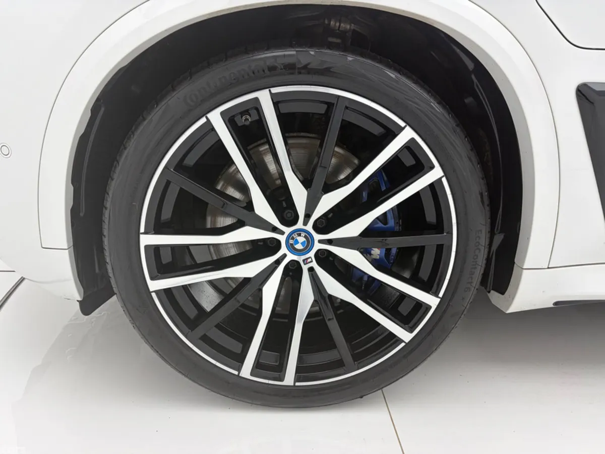 BMW X5 Estate, Petrol Plug-in Hybrid, 2023, White