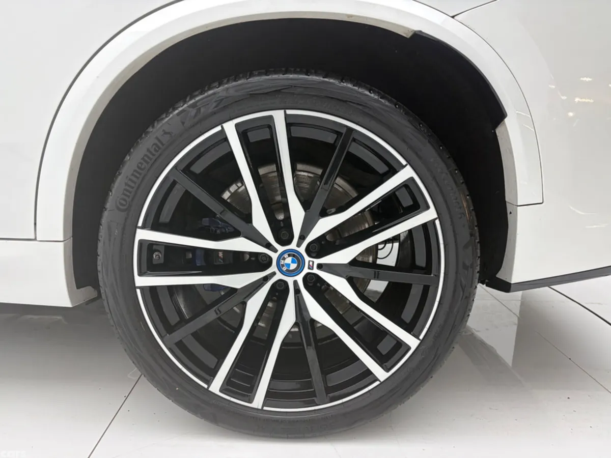 BMW X5 Estate, Petrol Plug-in Hybrid, 2023, White