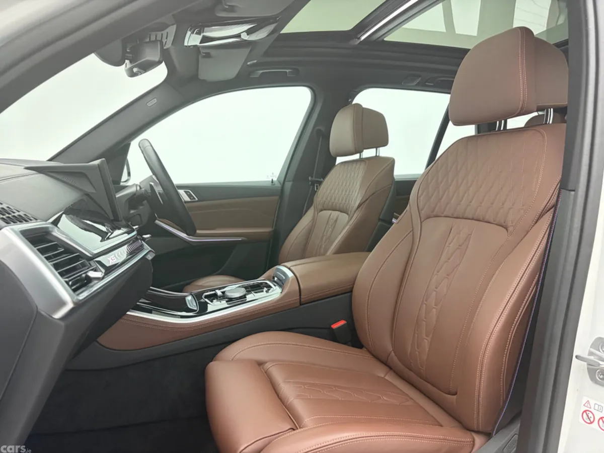 BMW X5 Estate, Petrol Plug-in Hybrid, 2023, White