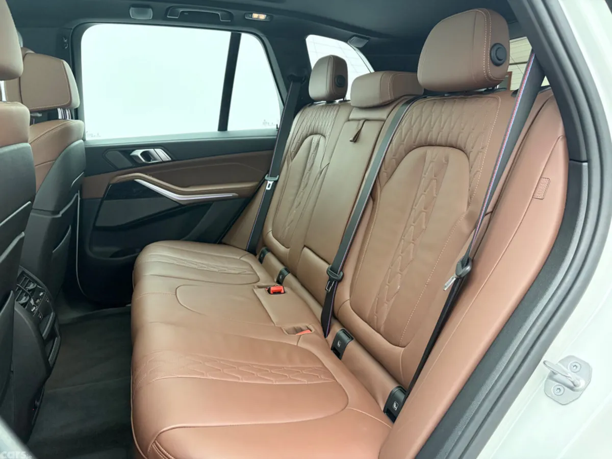 BMW X5 Estate, Petrol Plug-in Hybrid, 2023, White