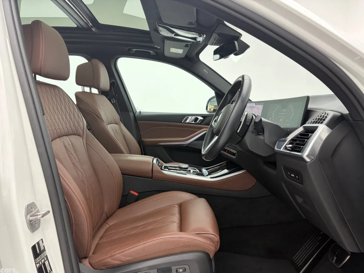 BMW X5 Estate, Petrol Plug-in Hybrid, 2023, White